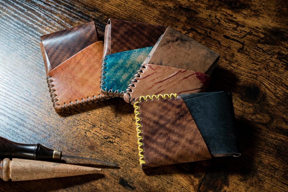 TARJETEROS PIEL SHELL CORDOVAN - BANNER - AXEL ROGER'S